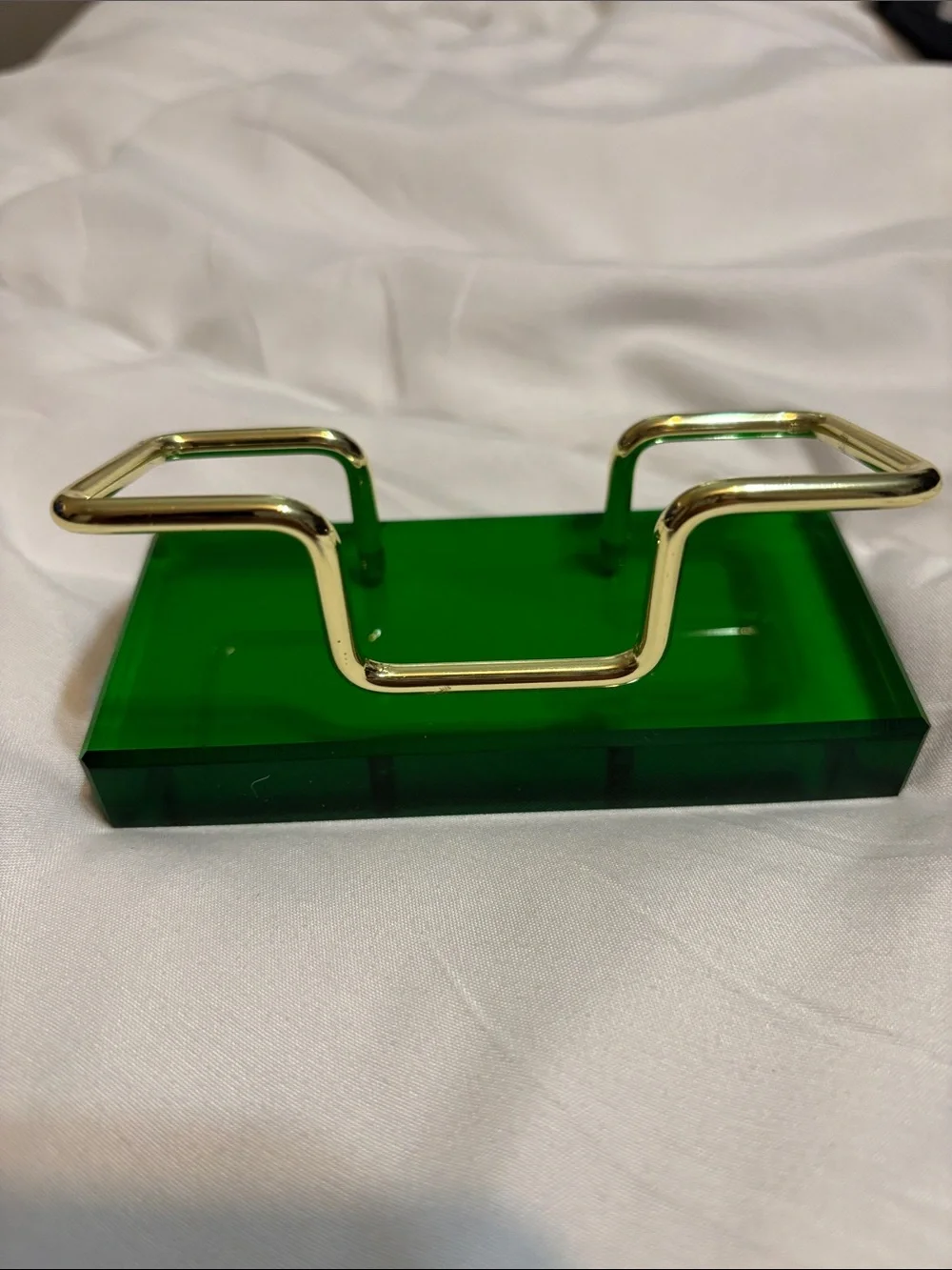 Emerald/gold accented card holder